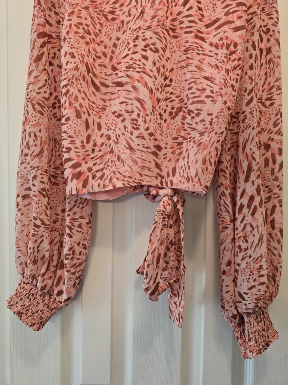 Bar III Printed Cropped Blouse Size XL - Picture 3 of 7